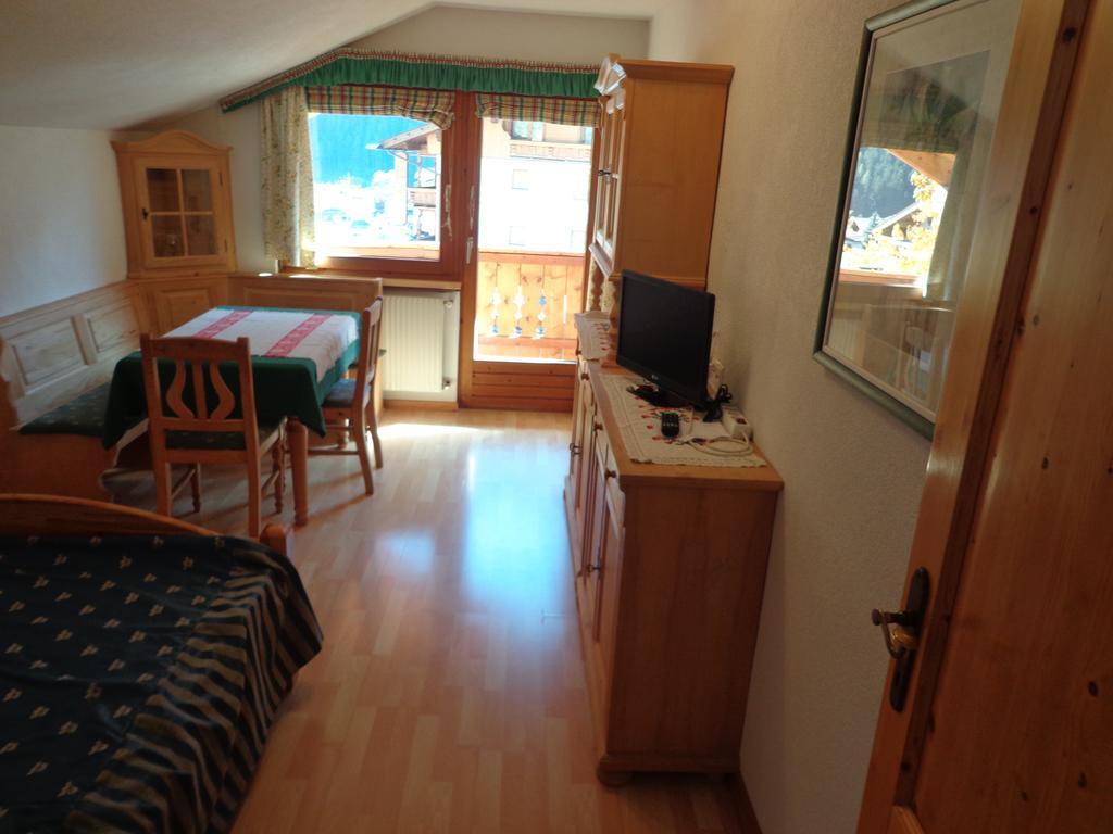 Sterzingerhof Apartment Neustift im Stubaital Bilik gambar