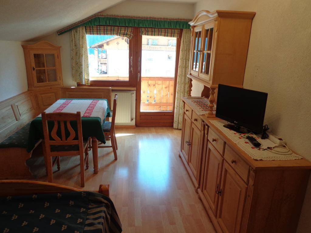 Sterzingerhof Apartment Neustift im Stubaital Bilik gambar
